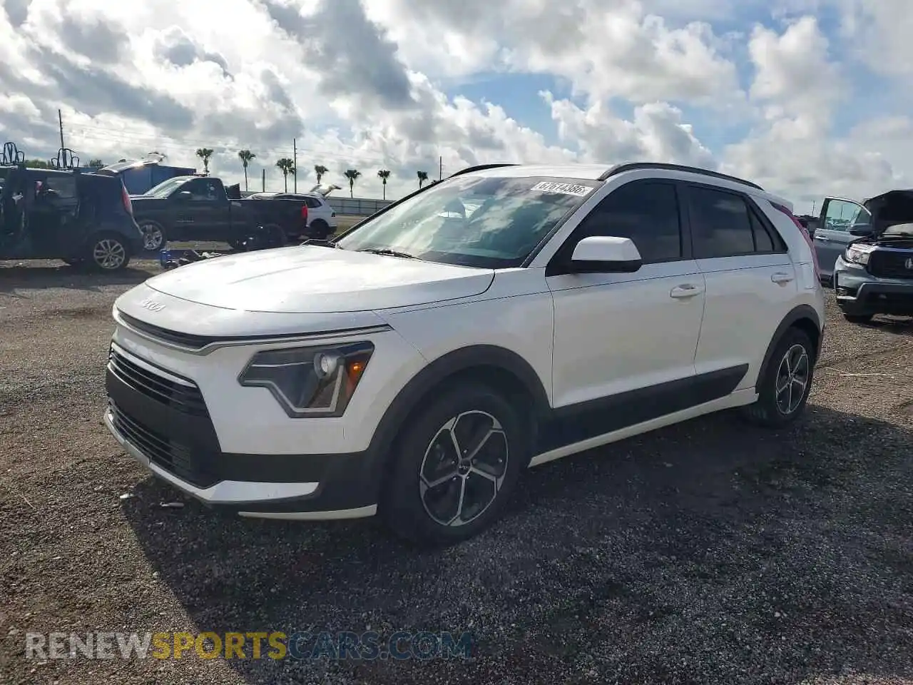 1 Photograph of a damaged car KNDCP3LE8P5087290 KIA NIRO 2023