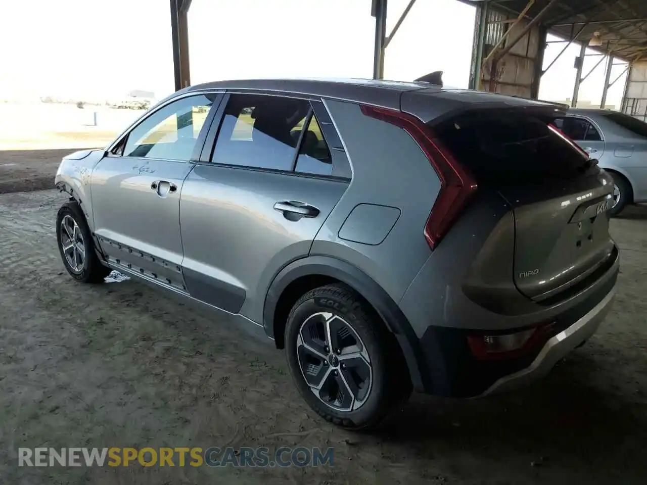 2 Фотография поврежденного автомобиля KNDCP3LE9P5070028 KIA NIRO 2023