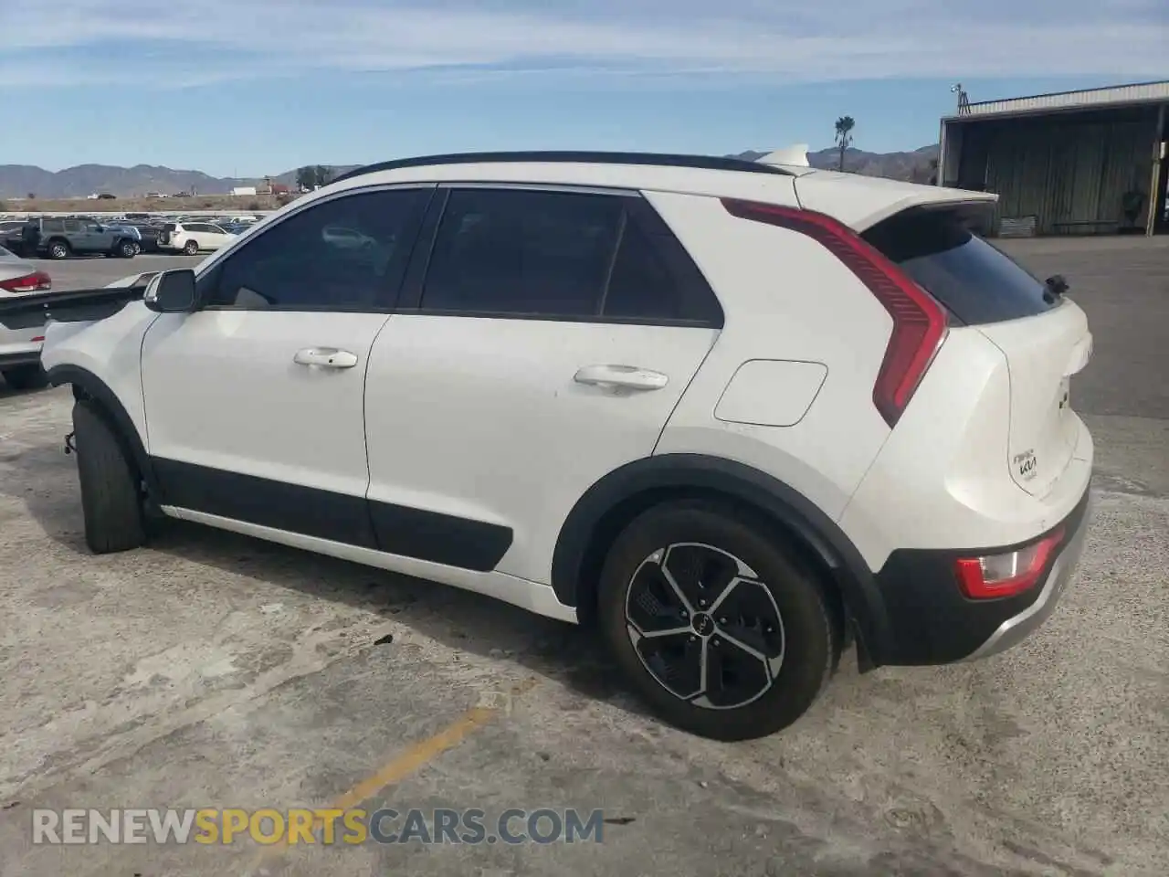 2 Photograph of a damaged car KNDCR3LE2P5073492 KIA NIRO 2023