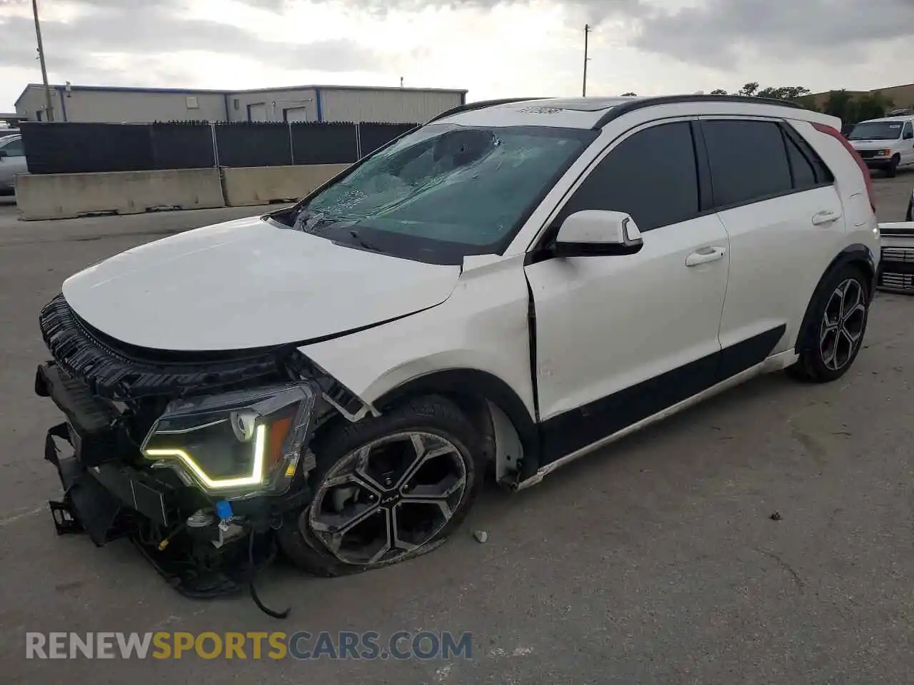 1 fotografías del automóvil dañado KNDCR3LE3P5041683 KIA NIRO 2023