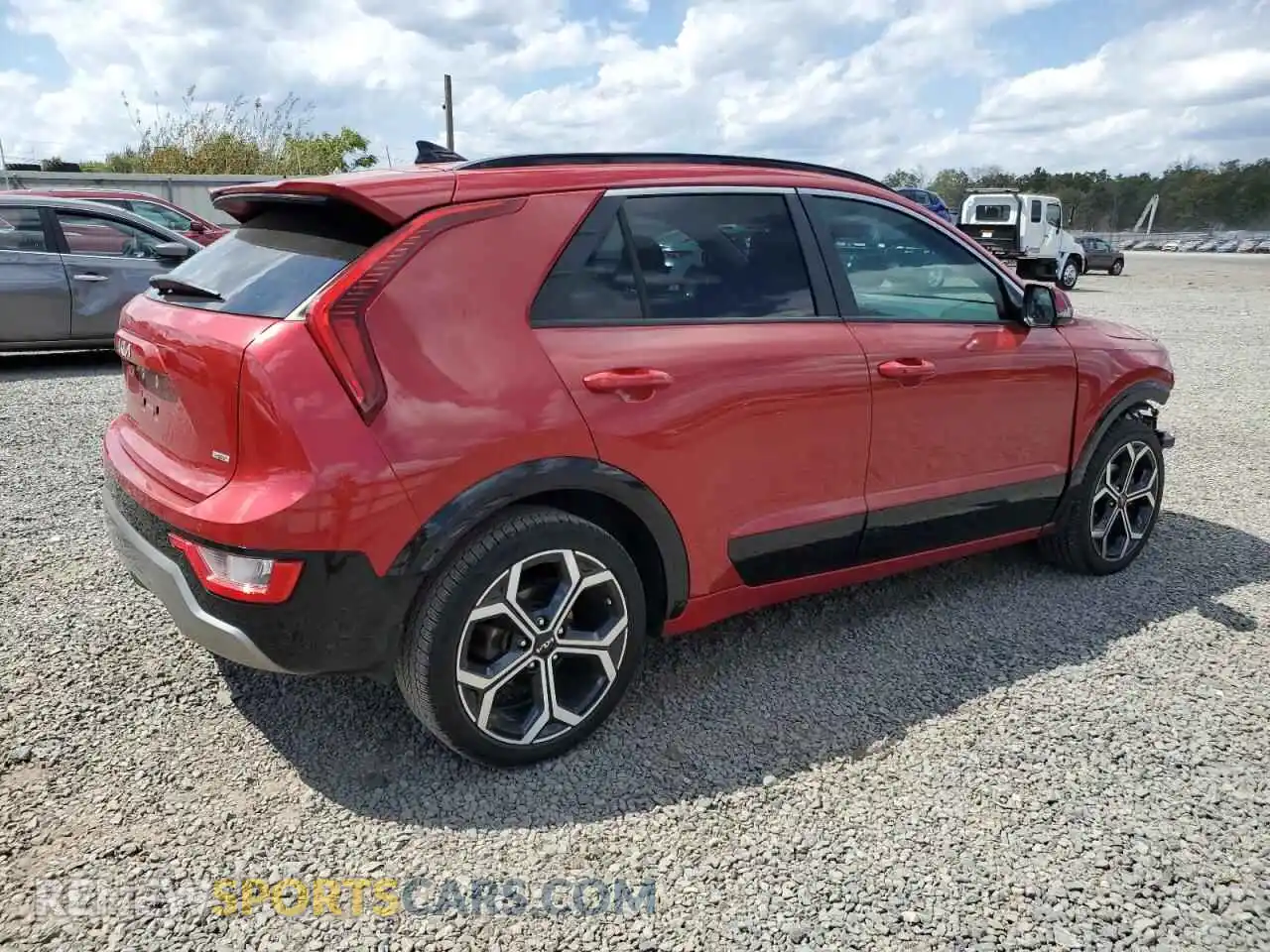 3 Photograph of a damaged car KNDCR3LE4P5035519 KIA NIRO 2023