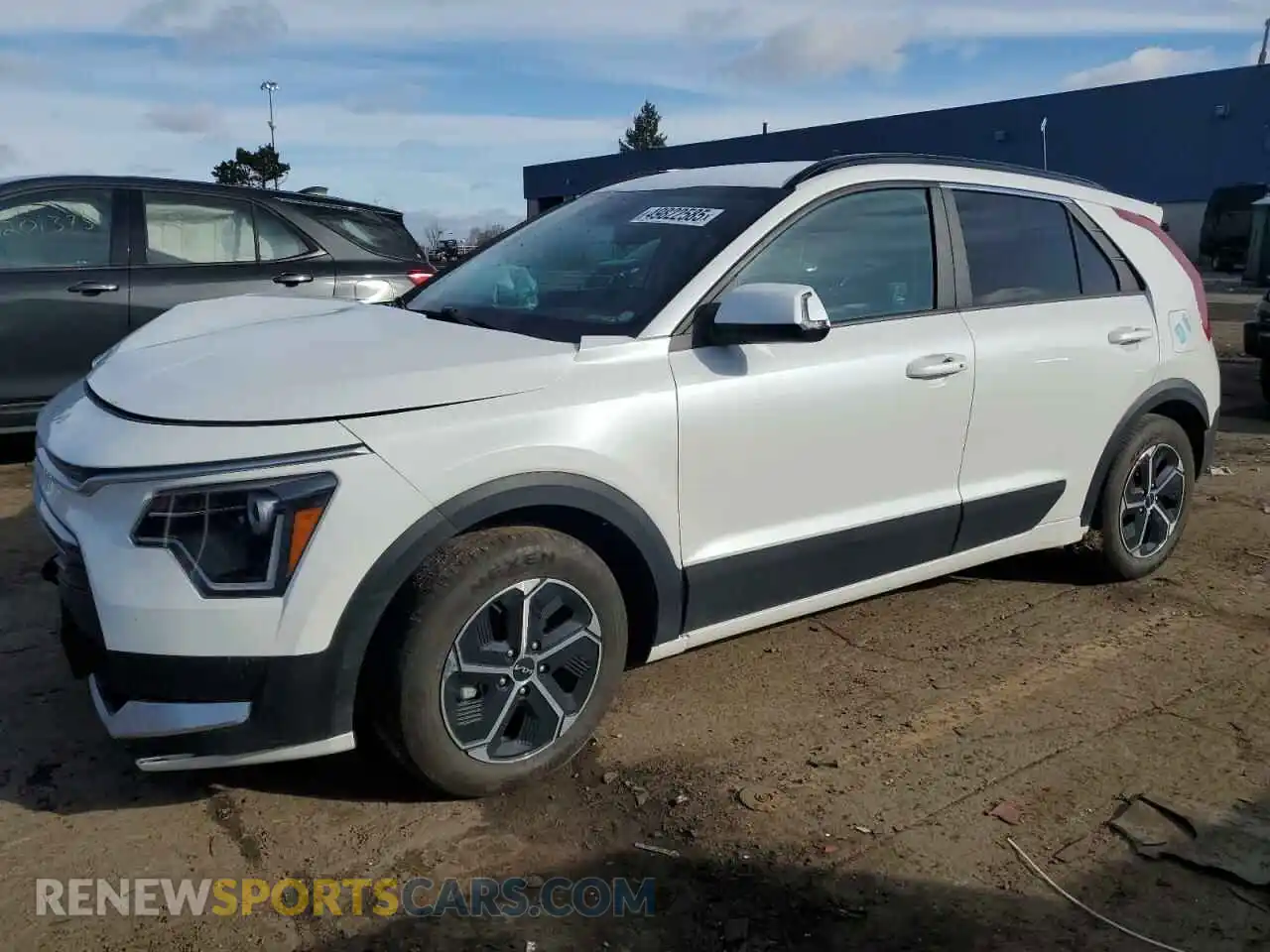 1 Photograph of a damaged car KNDCR3LE5P5115895 KIA NIRO 2023