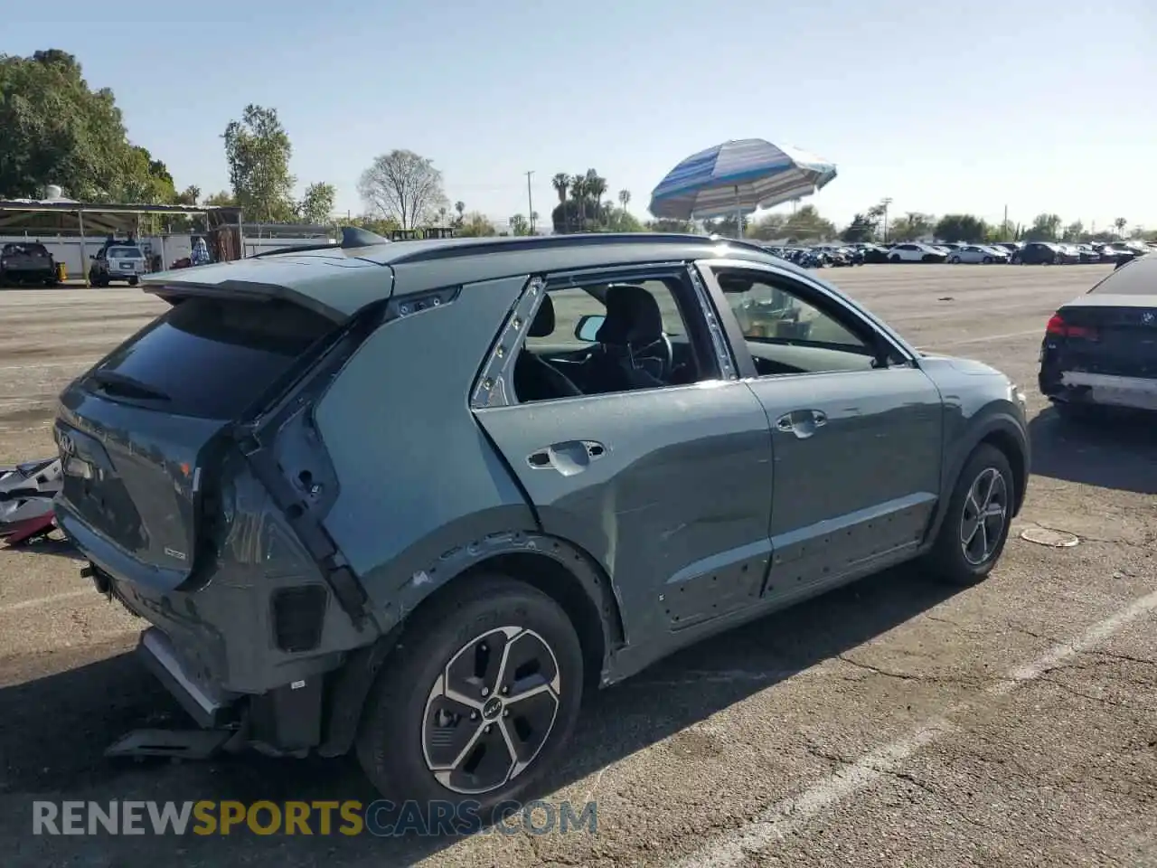 3 Photograph of a damaged car KNDCS3LF1P5115146 KIA NIRO 2023