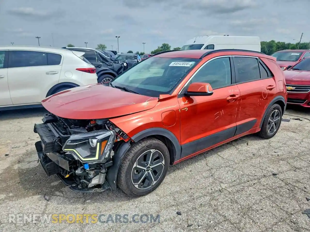 1 Photograph of a damaged car KNDCS3LF4P5066444 KIA NIRO 2023
