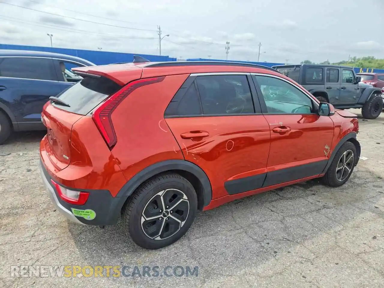 3 Photograph of a damaged car KNDCS3LF4P5066444 KIA NIRO 2023