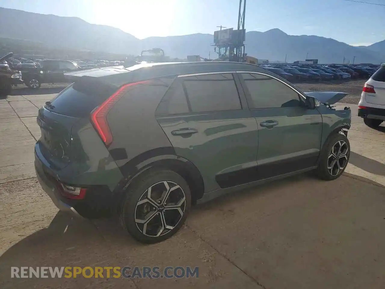 3 Фотография поврежденного автомобиля KNDCT3LE2P5110347 KIA NIRO 2023