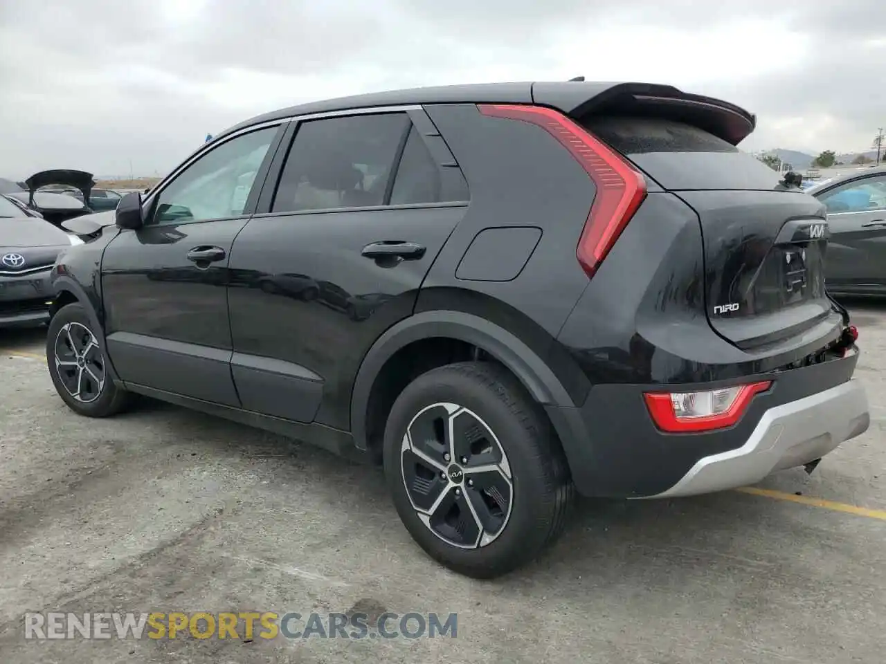 2 Photograph of a damaged car KNDCP3LE4R5188460 KIA NIRO 2024