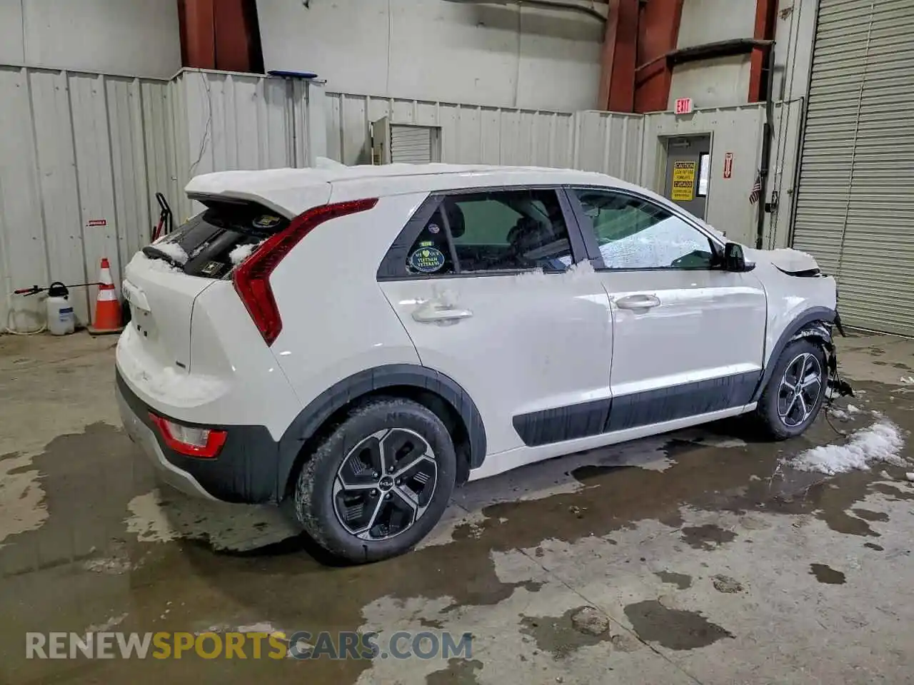 3 Photograph of a damaged car KNDCP3LE8R5129203 KIA NIRO 2024