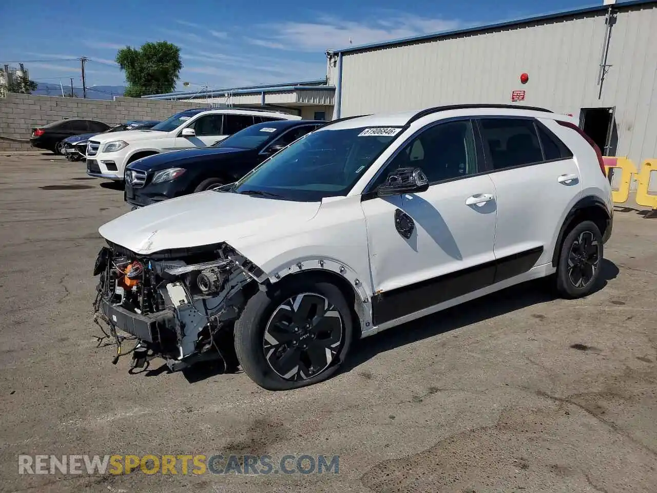 1 fotografías del automóvil dañado KNDCR3L16R5110463 KIA NIRO 2024