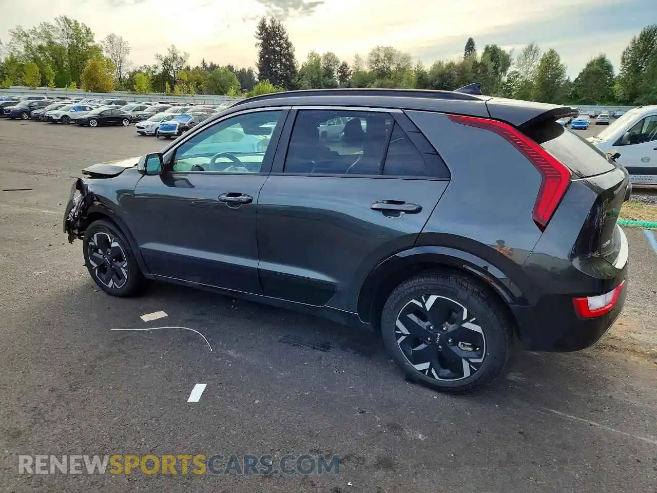 2 Photograph of a damaged car KNDCR3L17R5114568 KIA NIRO 2024