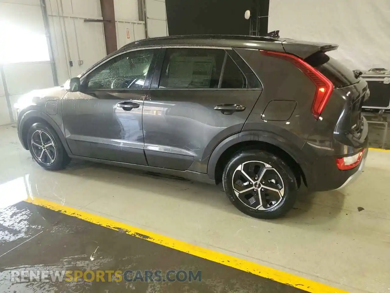 2 Photograph of a damaged car KNDCS3LF0R5189094 KIA NIRO 2024