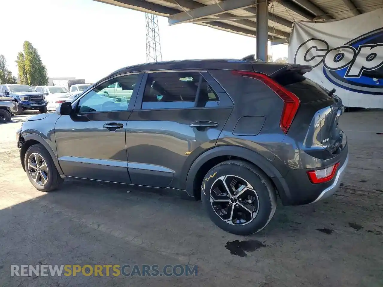 2 Photograph of a damaged car KNDCP3LE1S5300931 KIA NIRO 2025