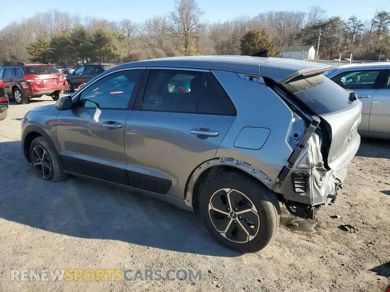 2 Photograph of a damaged car KNDCP3LE3S5223592 KIA NIRO 2025