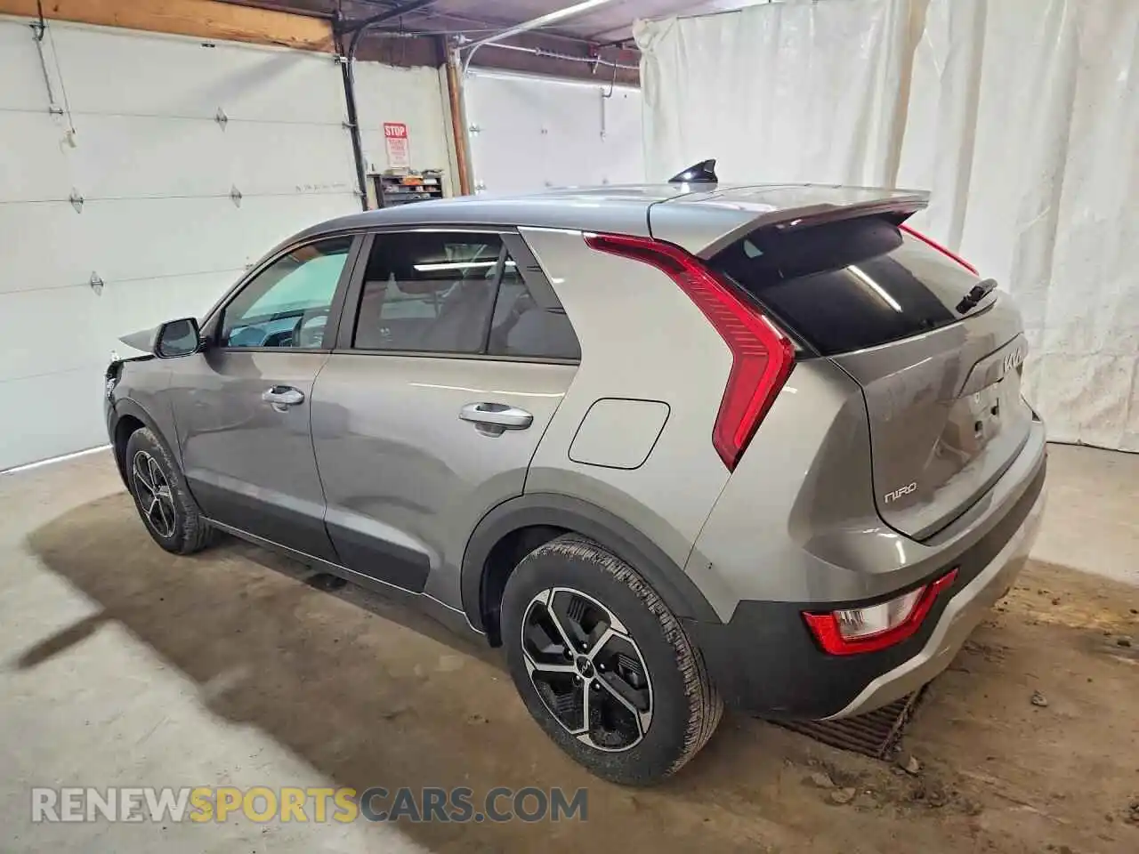 2 Photograph of a damaged car KNDCP3LE5S5255590 KIA NIRO 2025