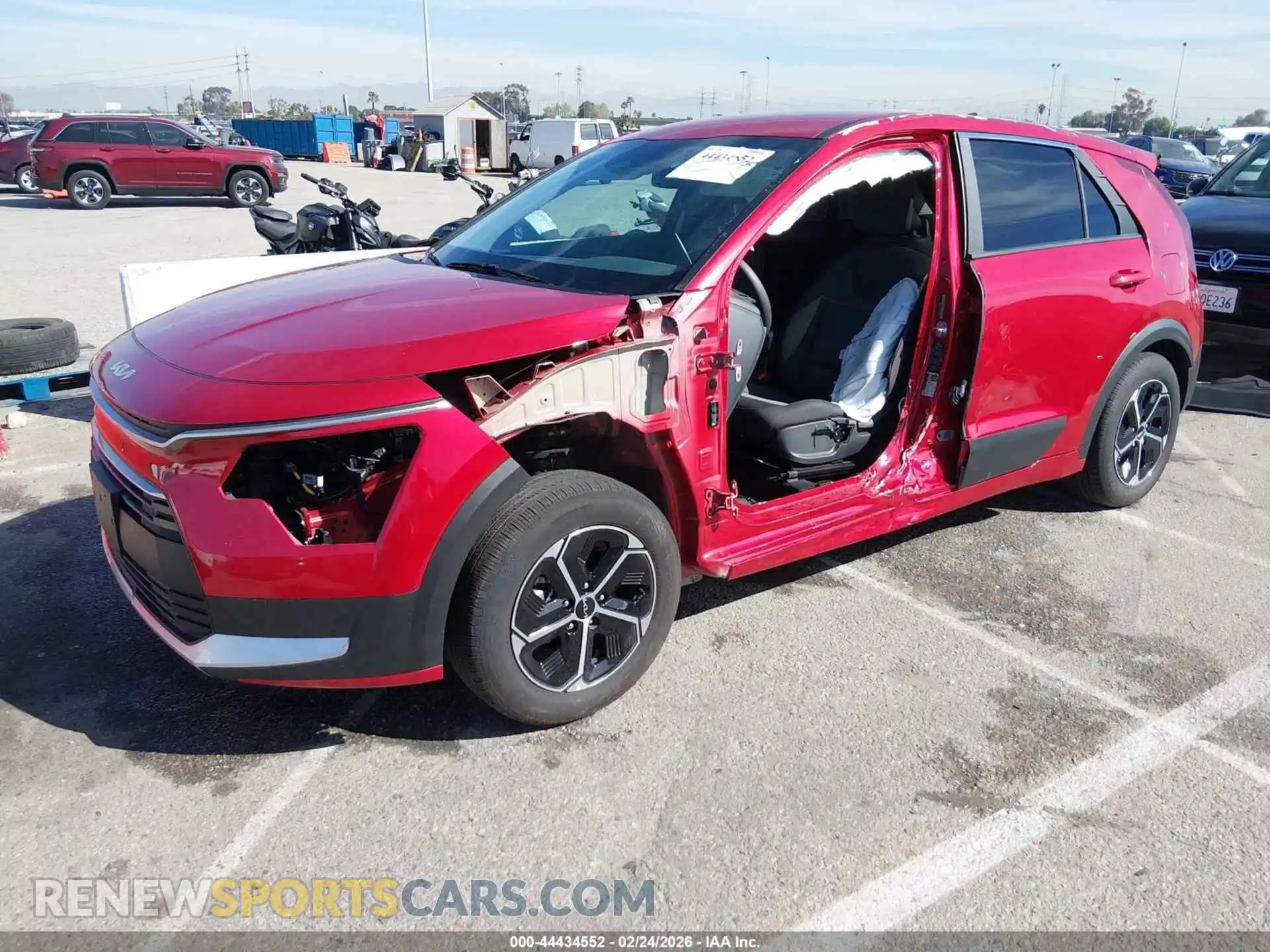 2 Photograph of a damaged car KNDCP3LE6S5255324 KIA NIRO 2025