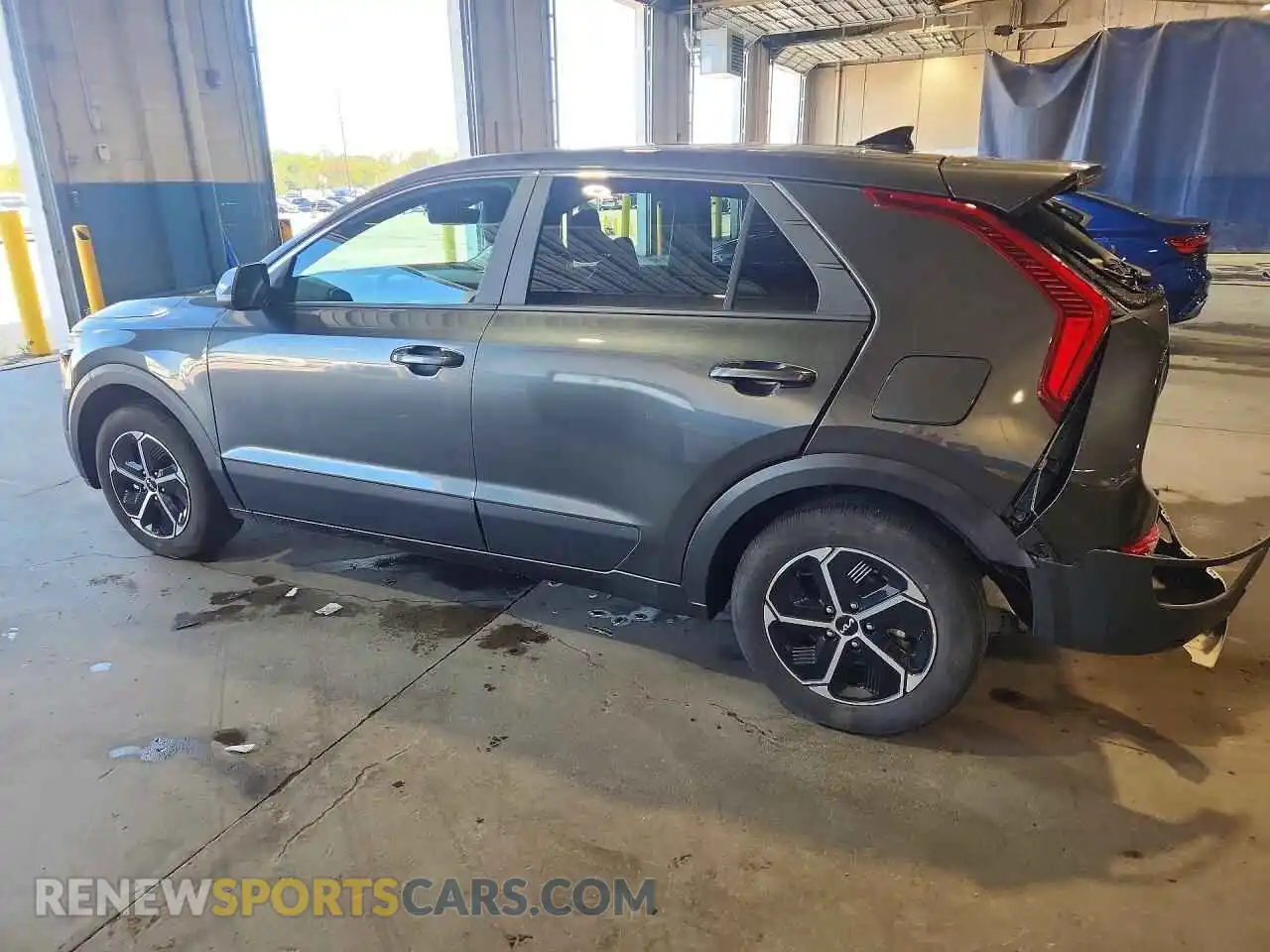 2 Photograph of a damaged car KNDCP3LE0T5336742 KIA NIRO 2026