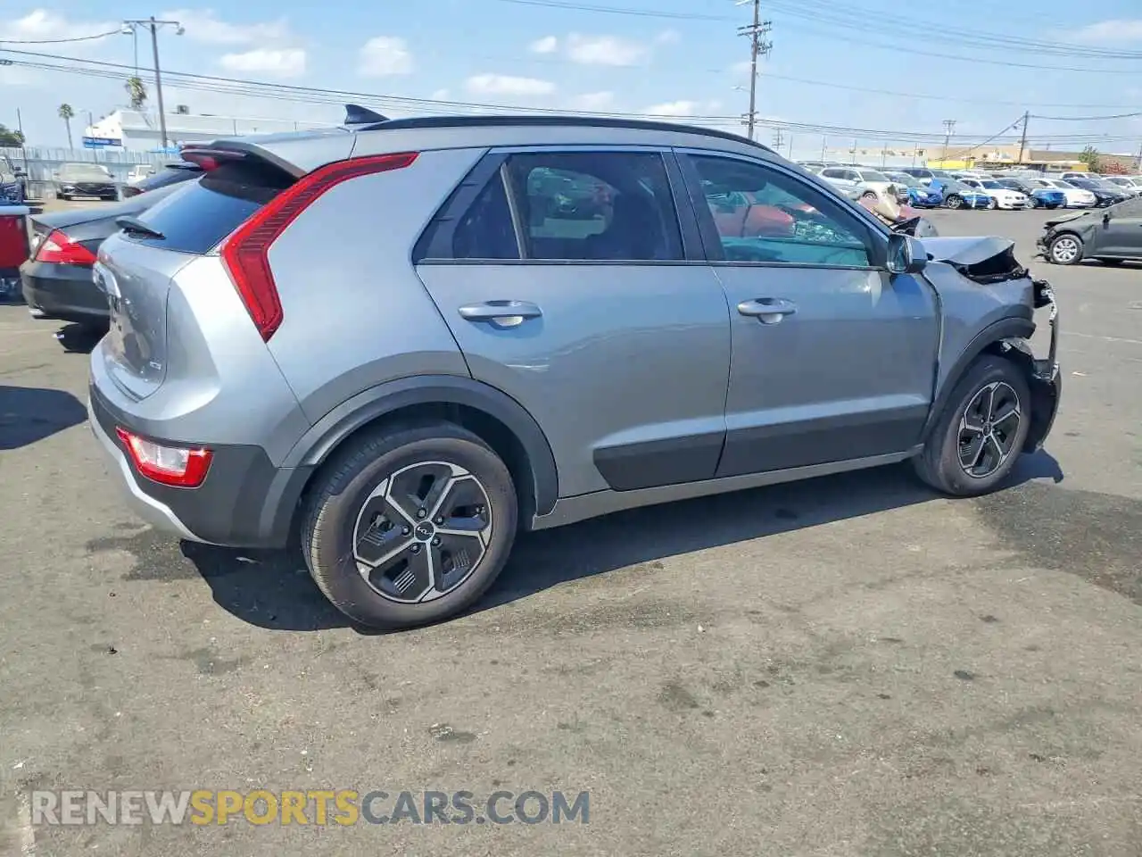3 Photograph of a damaged car KNDCP3LE0T5350348 KIA NIRO 2026