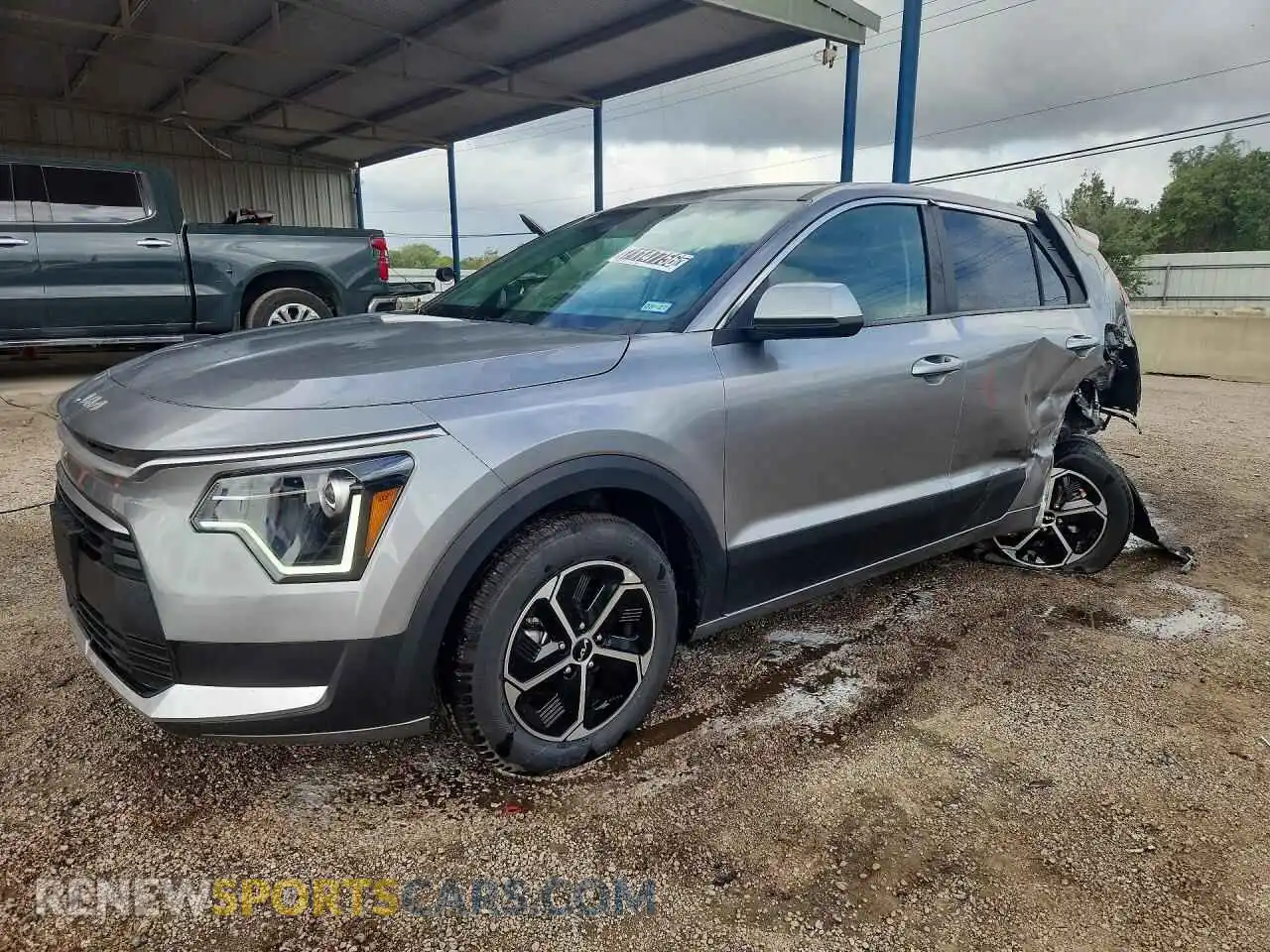 1 Фотография поврежденного автомобиля KNDCP3LE2T5361786 KIA NIRO 2026