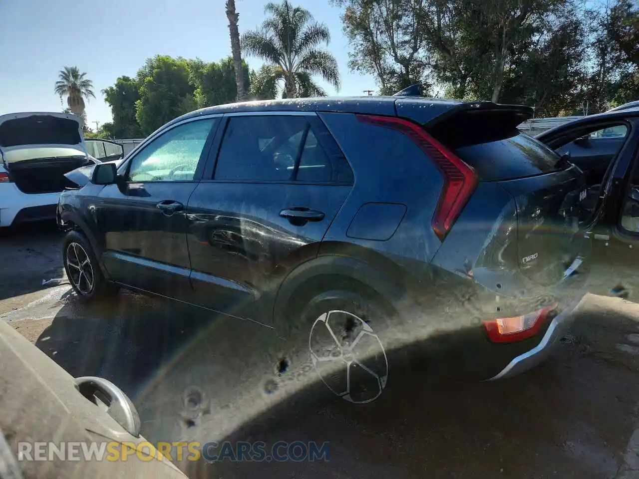 2 Фотография поврежденного автомобиля KNDCP3LE3T5332152 KIA NIRO 2026