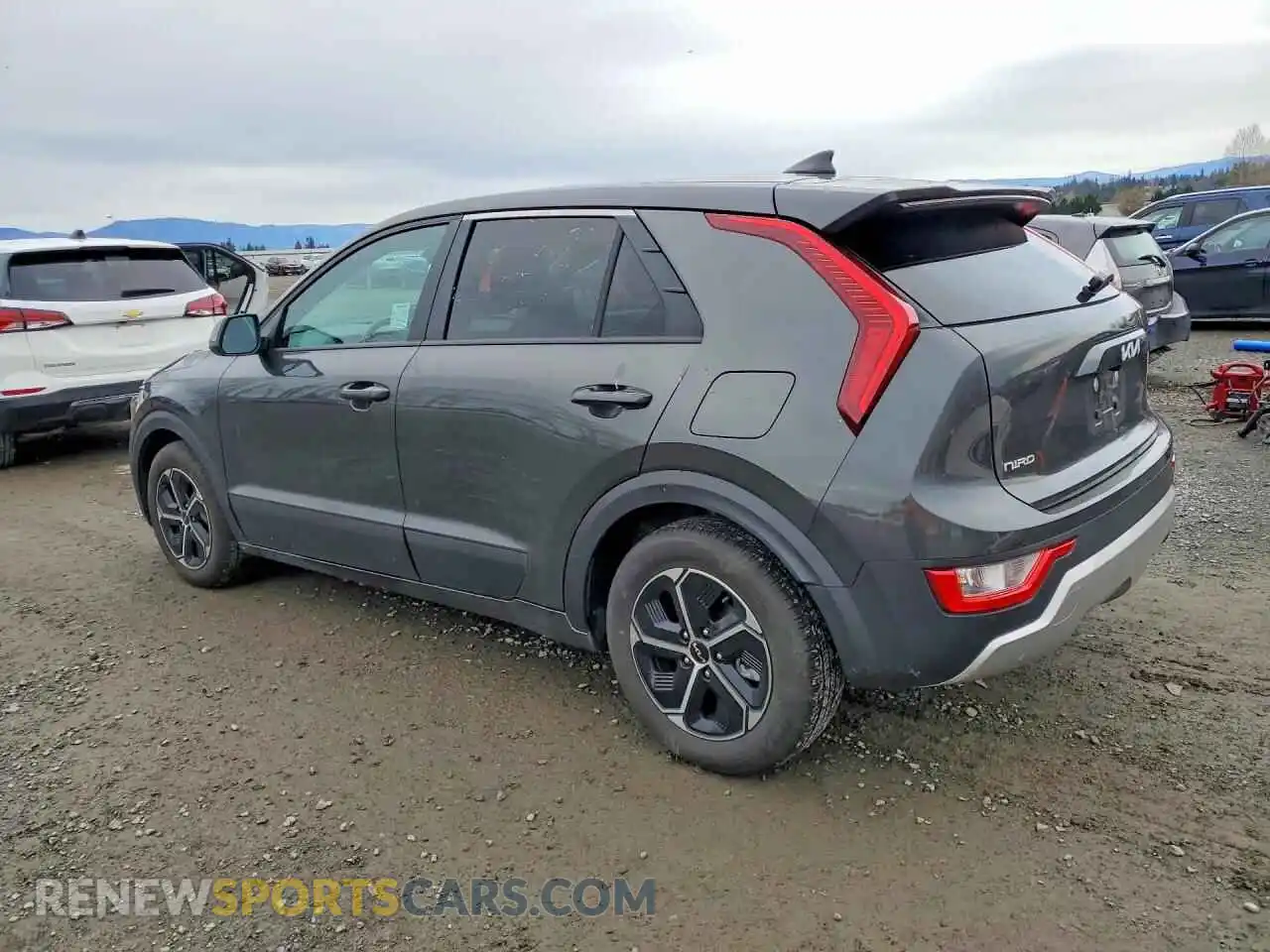 2 Photograph of a damaged car KNDCP3LE5T5318883 KIA NIRO 2026