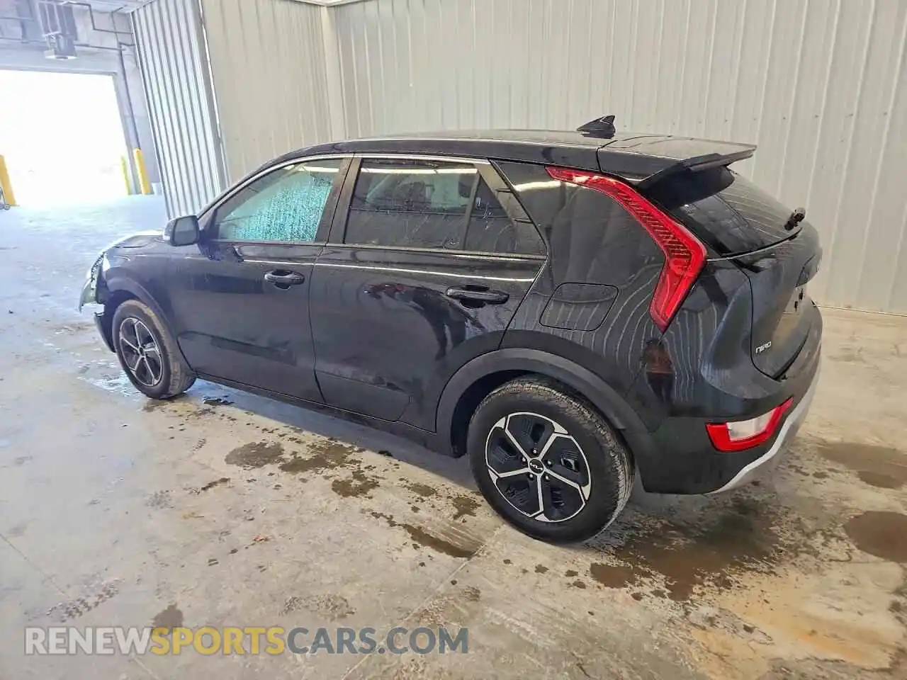2 Фотография поврежденного автомобиля KNDCP3LE5T5335327 KIA NIRO 2026