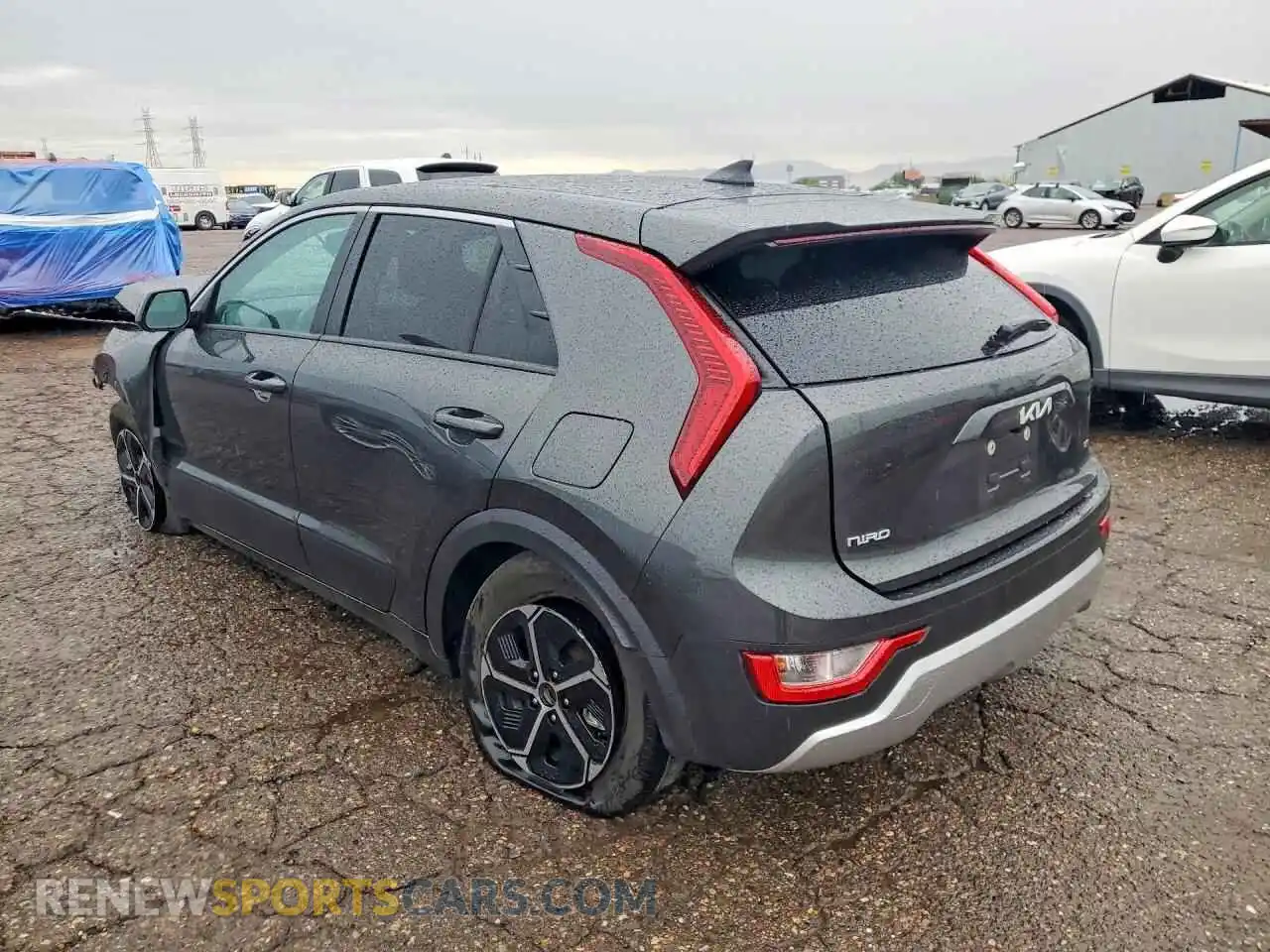 2 Фотография поврежденного автомобиля KNDCP3LE5T5343122 KIA NIRO 2026