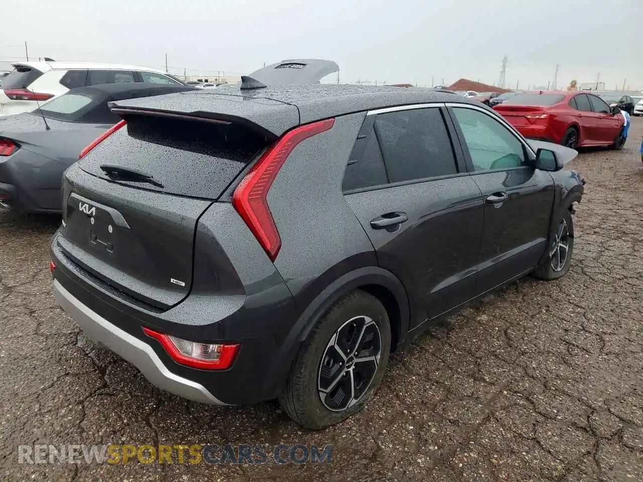 3 Фотография поврежденного автомобиля KNDCP3LE5T5343122 KIA NIRO 2026