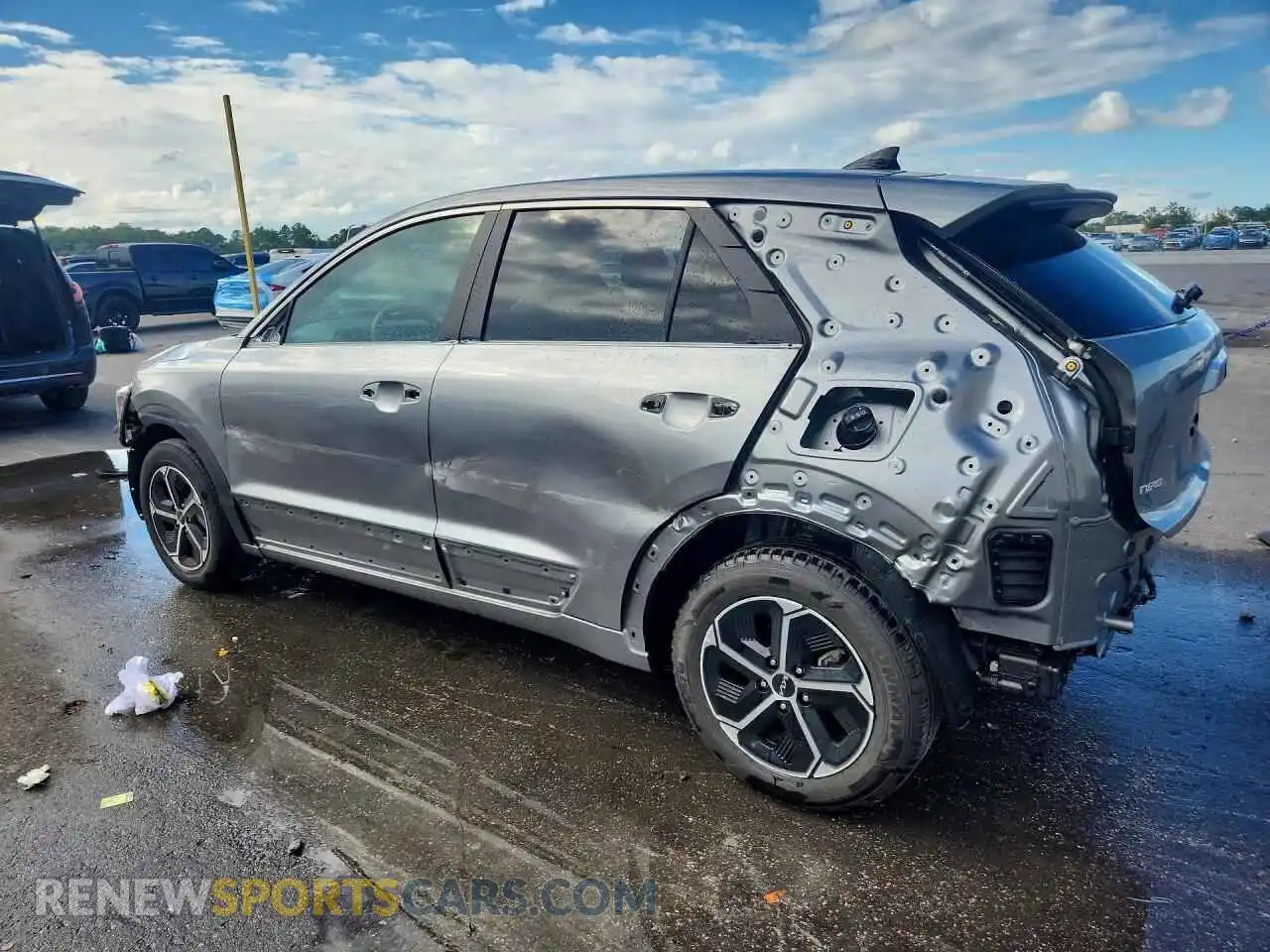2 Фотография поврежденного автомобиля KNDCP3LE9T5331023 KIA NIRO 2026