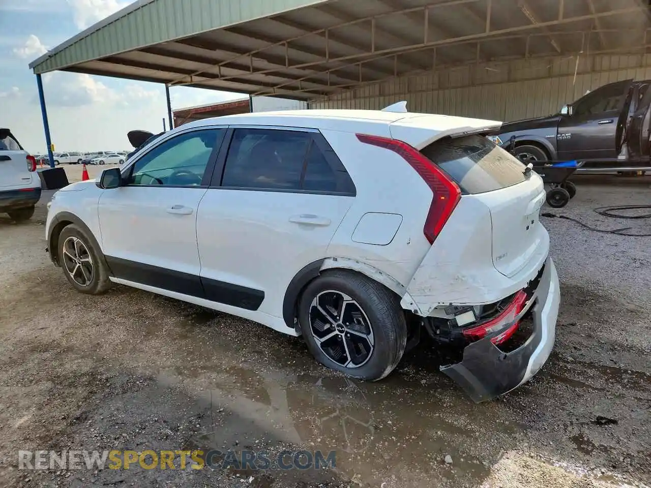 2 Фотография поврежденного автомобиля KNDCP3LE9T5362787 KIA NIRO 2026