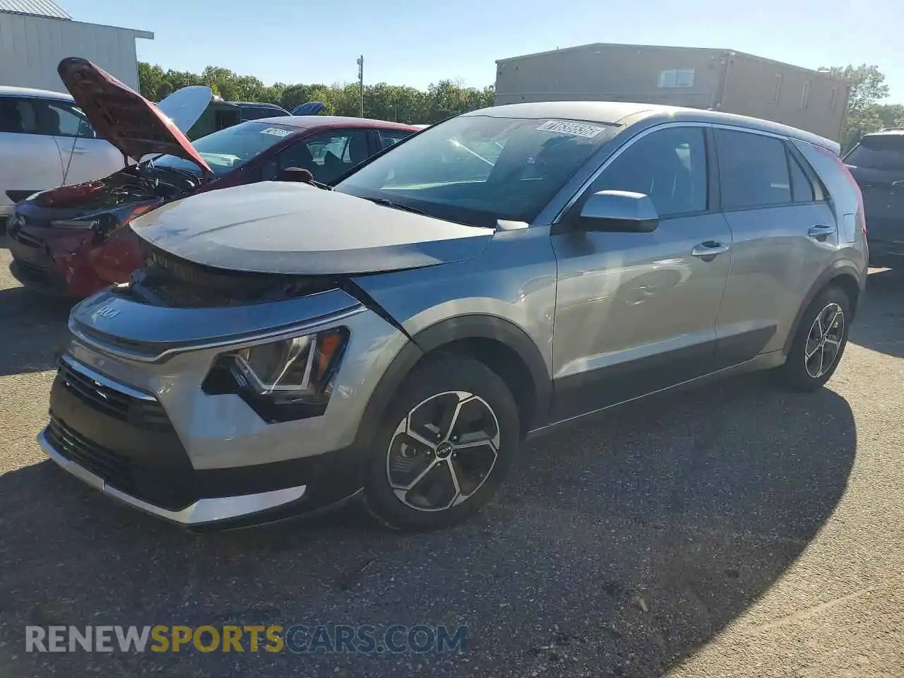 1 Фотография поврежденного автомобиля KNDCP3LEXT5325926 KIA NIRO 2026