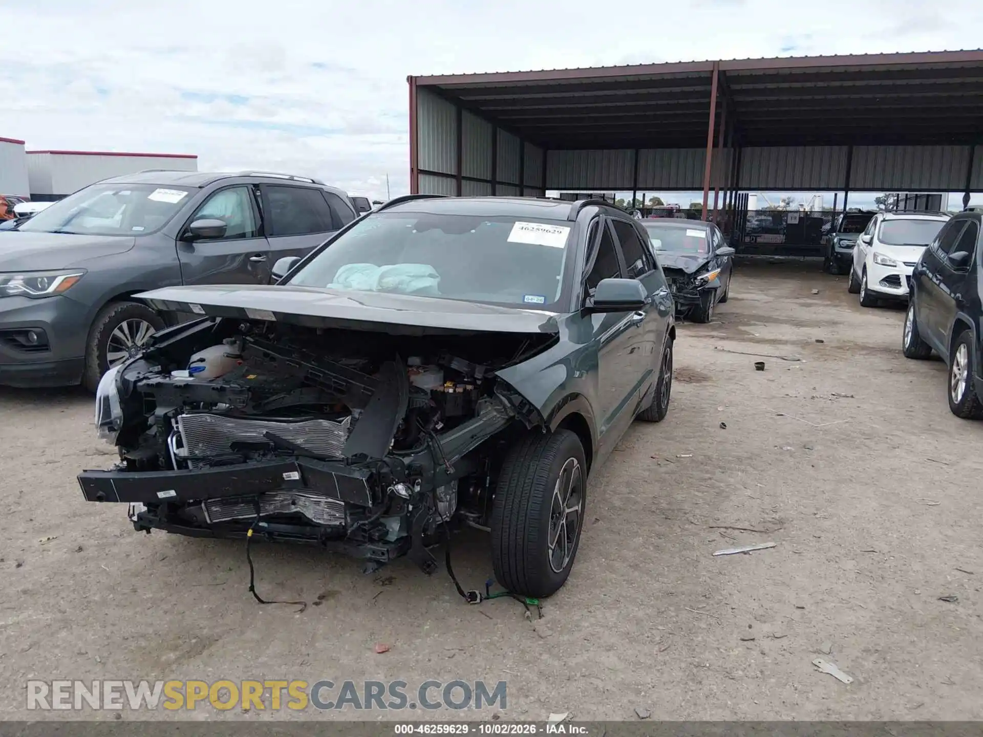 2 Photograph of a damaged car KNDCT3LE2T5347169 KIA NIRO 2026
