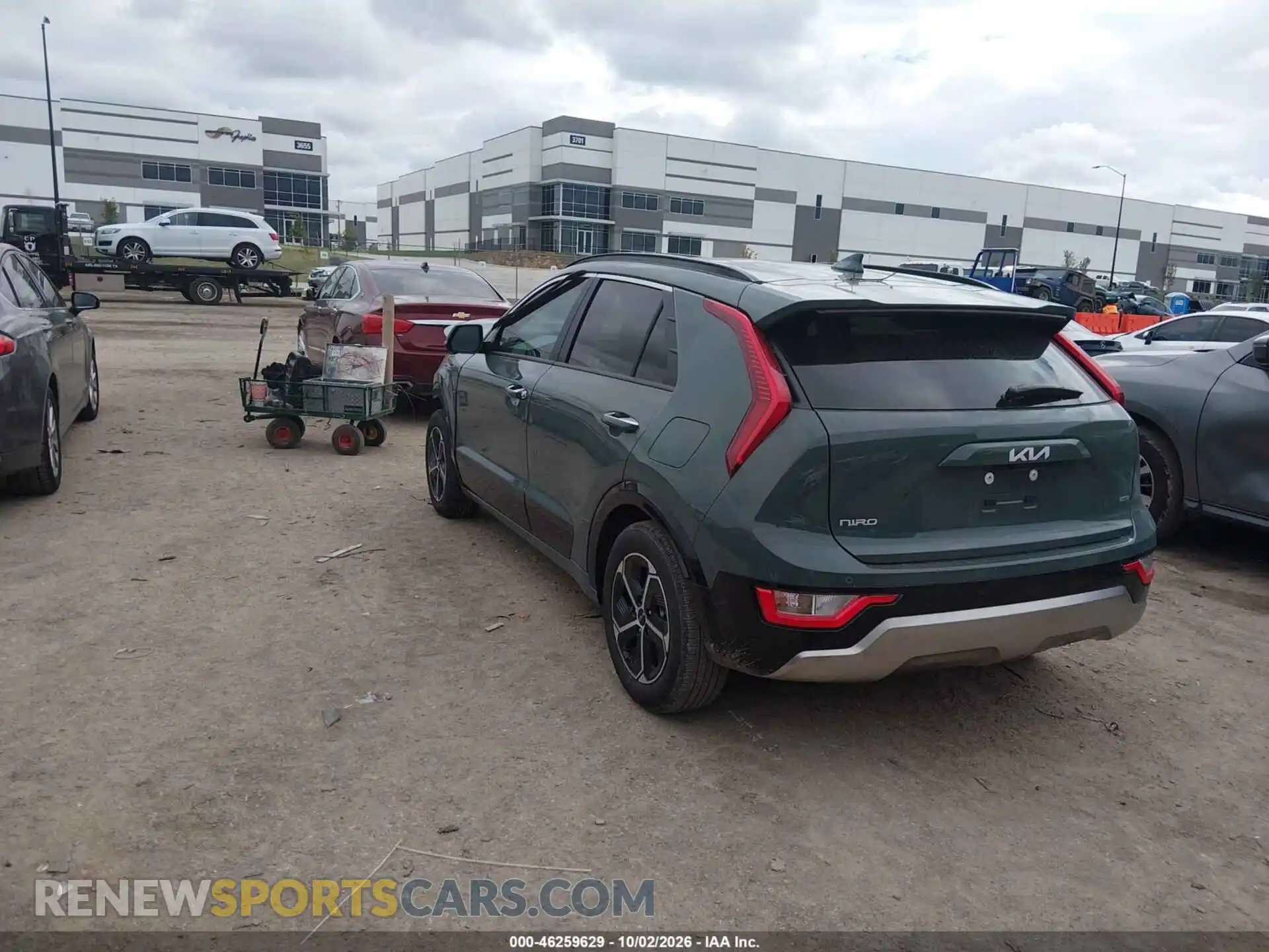 3 Photograph of a damaged car KNDCT3LE2T5347169 KIA NIRO 2026