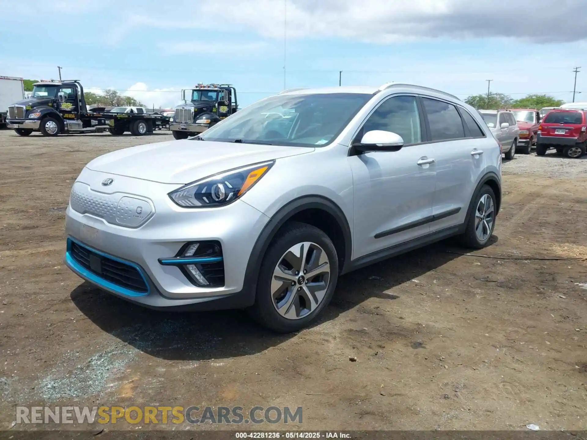 2 Photograph of a damaged car KNDCC3LG9L5076385 KIA NIRO EV 2020