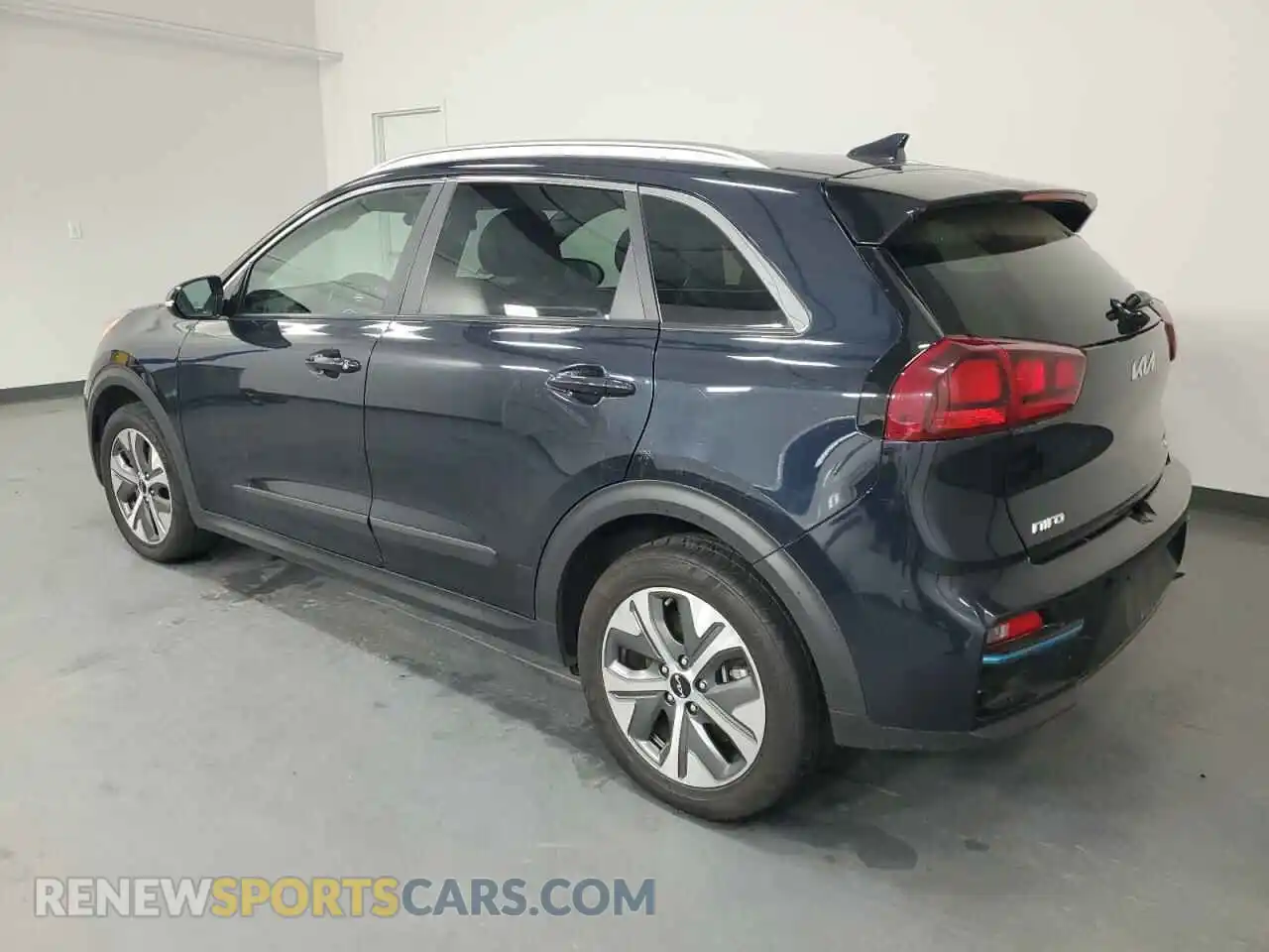 2 Photograph of a damaged car KNDCC3LG3N5159572 KIA NIRO S 2022