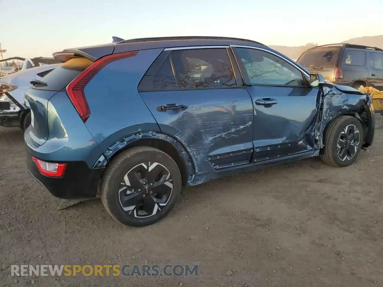 3 Photograph of a damaged car KNDCR3L1XP5015983 KIA NIRO WIND 2023