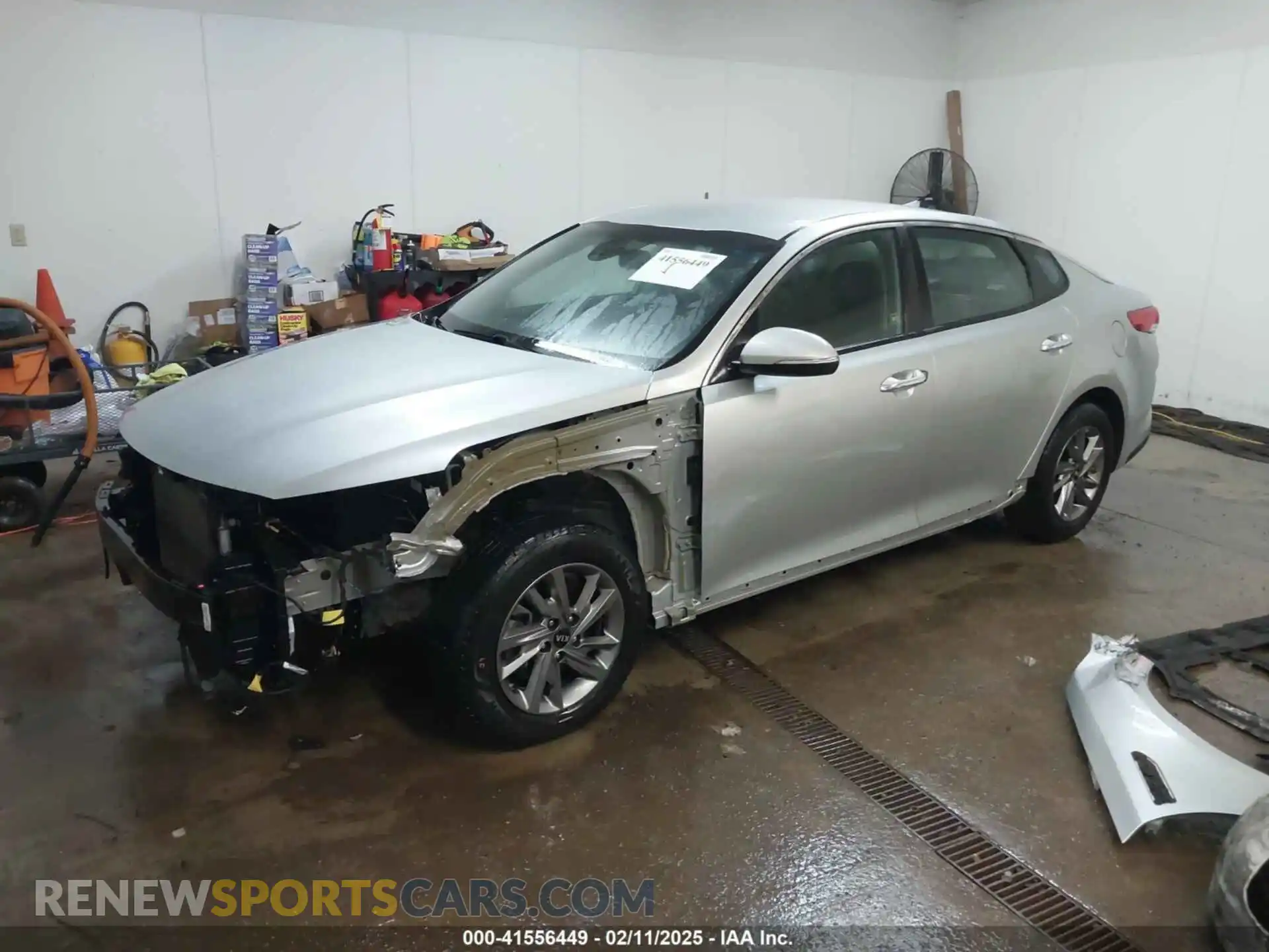 2 Photograph of a damaged car 5XXGT4L30KG290244 KIA OPTIMA 2019