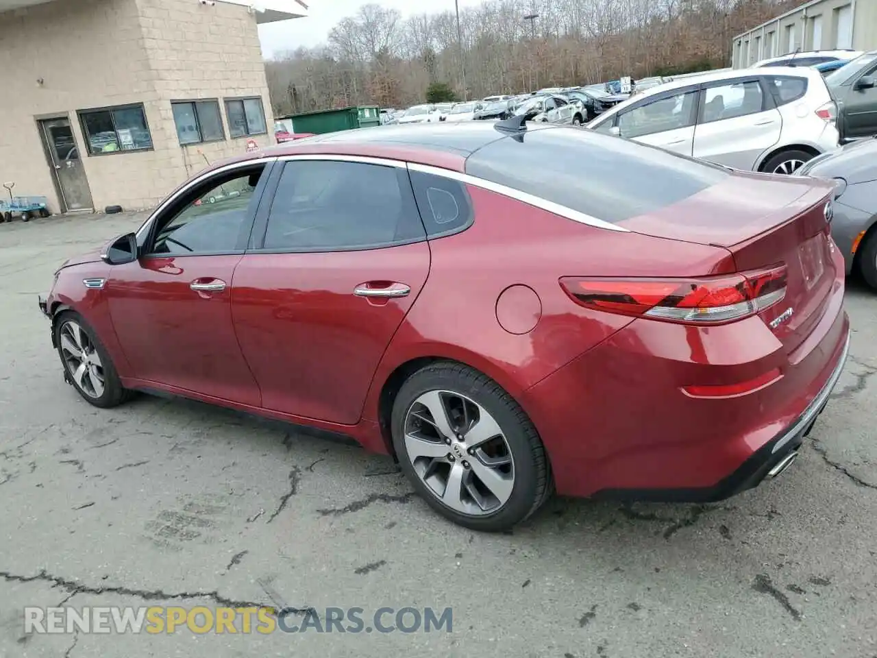 2 Photograph of a damaged car 5XXGT4L30KG360552 KIA OPTIMA 2019