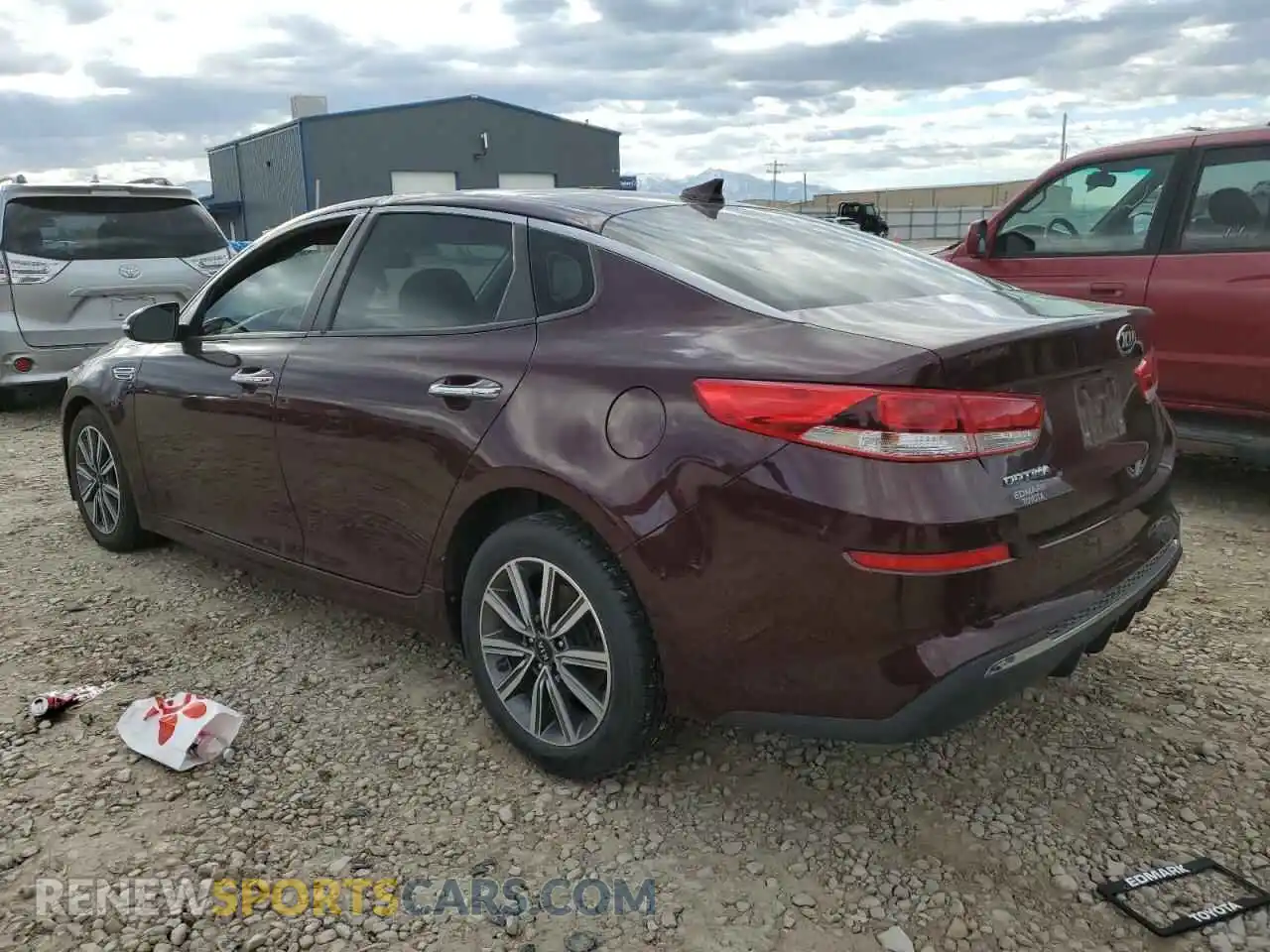 2 Фотография поврежденного автомобиля 5XXGT4L31KG354615 KIA OPTIMA 2019