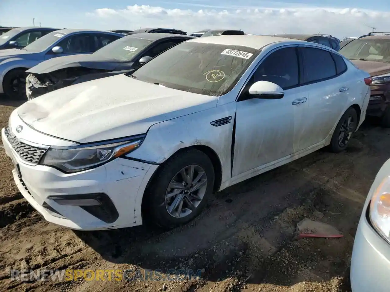 1 Photograph of a damaged car 5XXGT4L32KG364232 KIA OPTIMA 2019