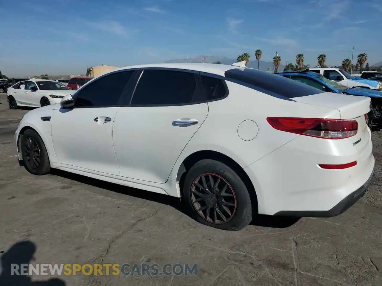 2 Photograph of a damaged car 5XXGT4L33KG302810 KIA OPTIMA 2019