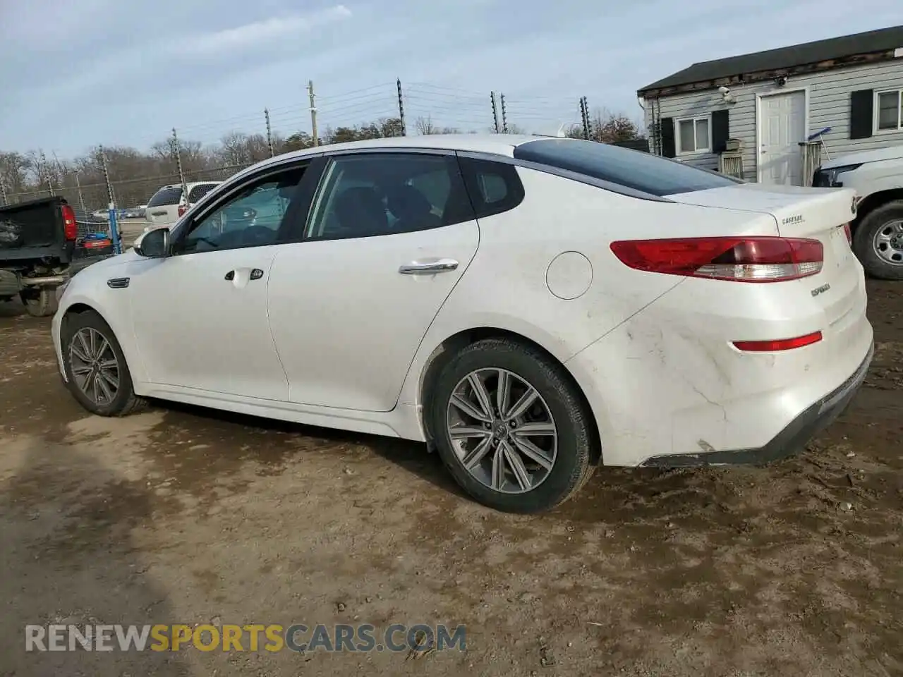 2 Photograph of a damaged car 5XXGT4L33KG350503 KIA OPTIMA 2019