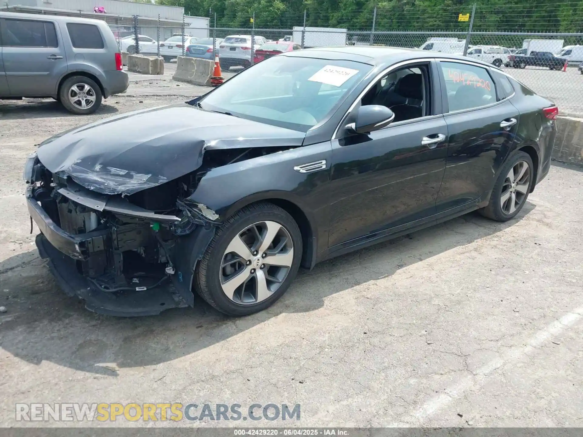 2 Photograph of a damaged car 5XXGT4L34KG293468 KIA OPTIMA 2019