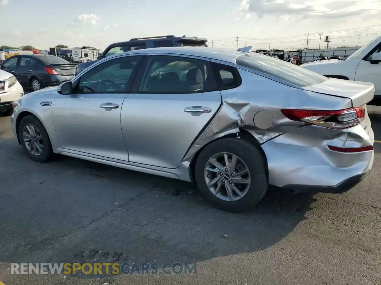 2 Photograph of a damaged car 5XXGT4L34KG326467 KIA OPTIMA 2019