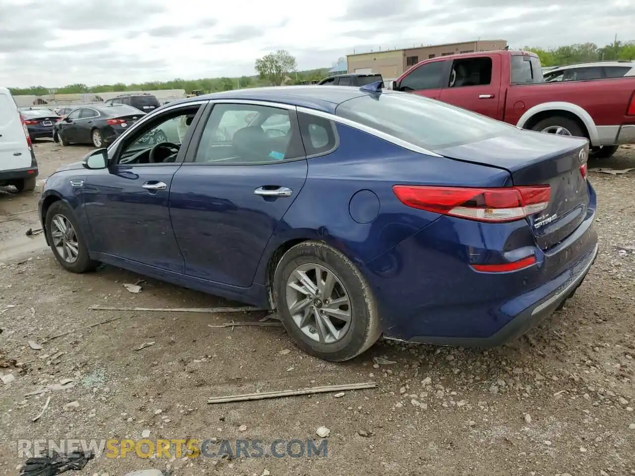 2 Photograph of a damaged car 5XXGT4L35KG319320 KIA OPTIMA 2019