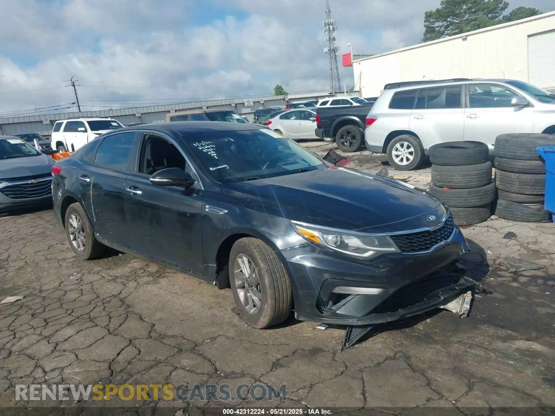 1 Photograph of a damaged car 5XXGT4L35KG344993 KIA OPTIMA 2019