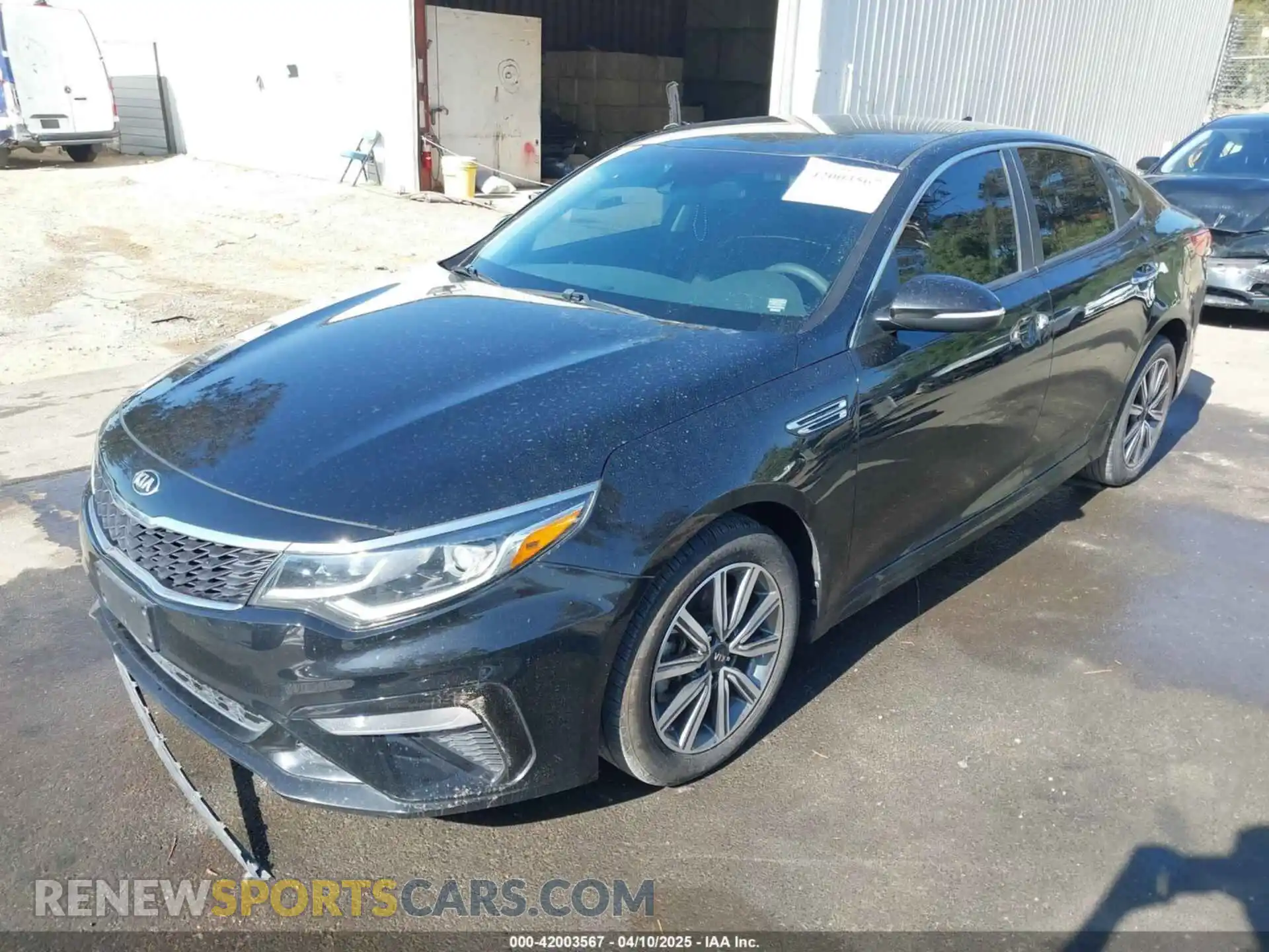 2 Photograph of a damaged car 5XXGT4L35KG379968 KIA OPTIMA 2019