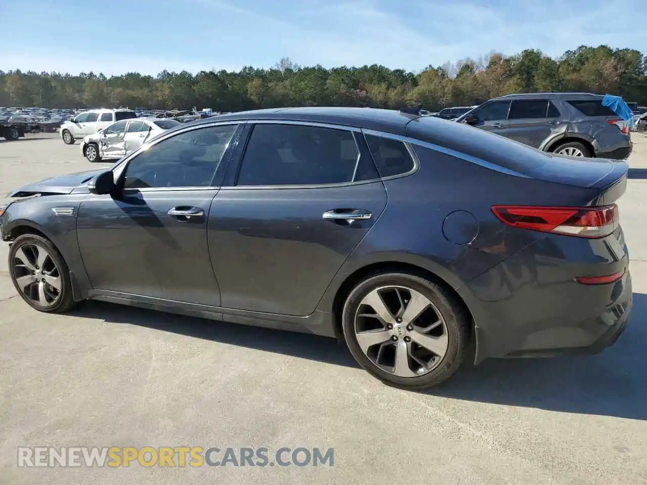 2 Photograph of a damaged car 5XXGT4L36KG294735 KIA OPTIMA 2019