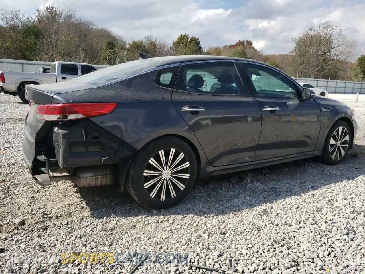 3 Photograph of a damaged car 5XXGT4L36KG306754 KIA OPTIMA 2019