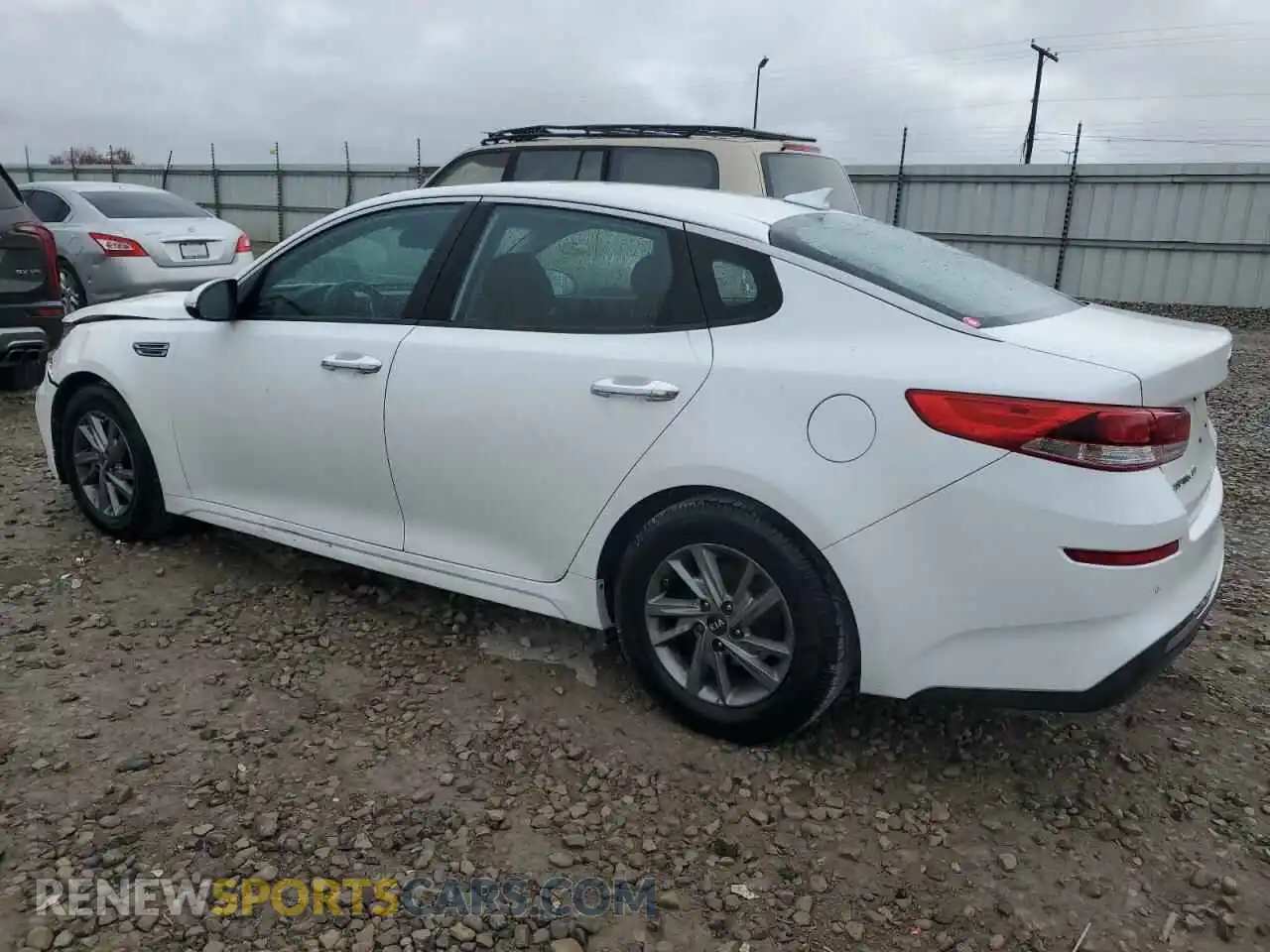 2 Photograph of a damaged car 5XXGT4L36KG318497 KIA OPTIMA 2019