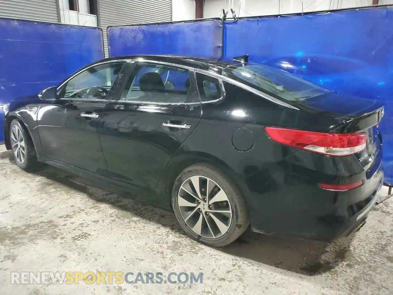2 Photograph of a damaged car 5XXGT4L37KG293884 KIA OPTIMA 2019